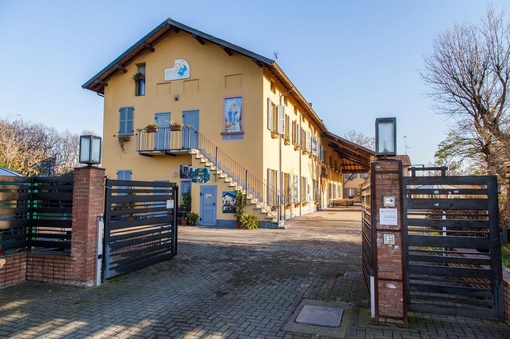 ミラノ Cascina Bellariaホステル エクステリア 写真